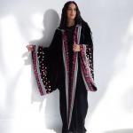 قُفطان قطيفة كوري مستورد درجة أولى مع تطريز أيتامين سيناوي وودع وباييت | Premium Imported Korean Velvet Kaftan with Sinai Embroidery, Shells & Sequins